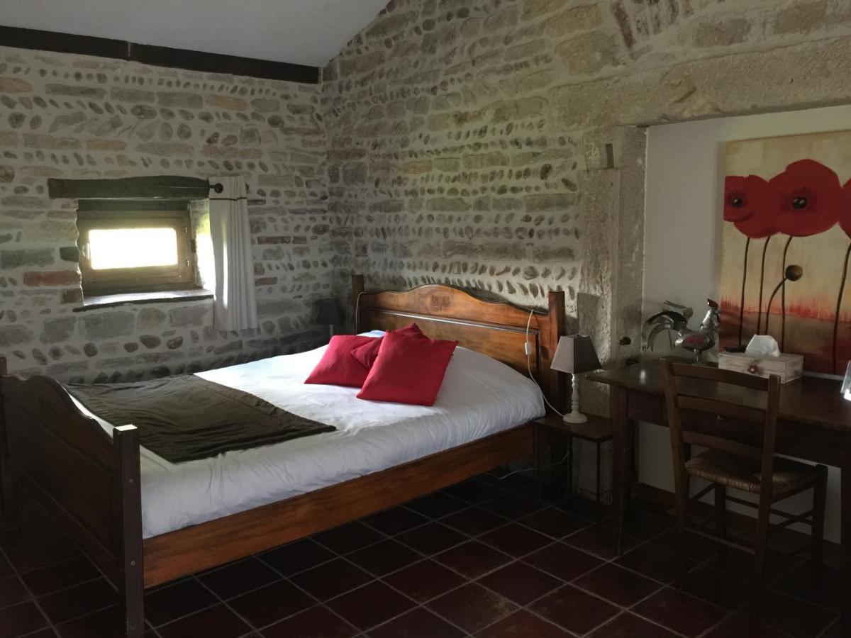 Le Moulin De Champagne Bed & Breakfast Viriat Bagian luar foto